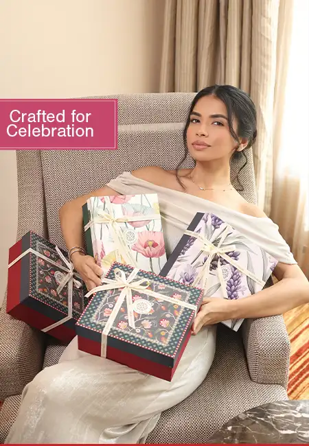 Diwali Gift Box Design, Floral Box Design, Luxury Gift Box Packaging Design, Box Creative Design, Creative Gift Packaging, Box Print Design, Brij Design Studio